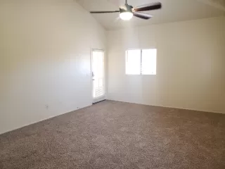 Photo #6: 6221450 Listing