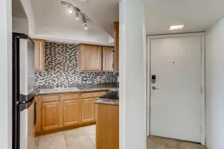 Photo #3: 6221534 Listing