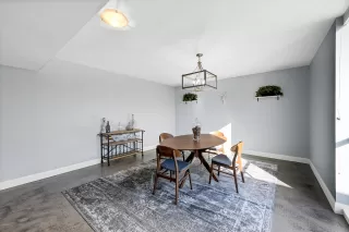 Photo #3: 6221540 Listing