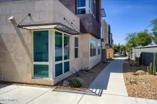 Photo #3: 6221544 Listing