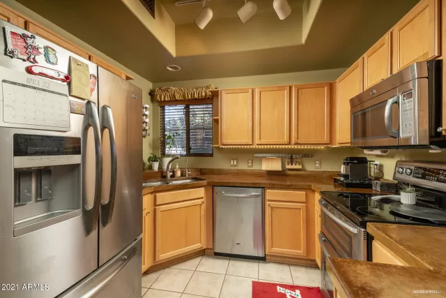 MLS: 6221734 Condo For Sale