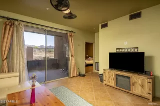 Photo #5: 6221734 Listing