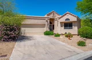 Photo #1: 6221806 Listing 