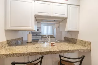 Photo #6: 6222124 Listing