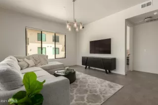 Photo #3: 6222326 Listing