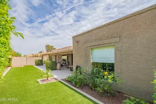 Photo #5: 6222348 Listing