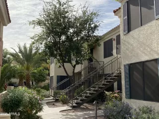 Photo #2: 6222382 Listing
