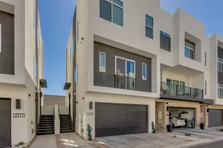 Photo #2: 6222388 Listing 