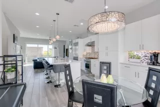 Photo #6: 6222388 Listing 