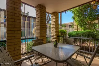 Photo #6: 6222435 Listing