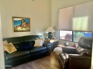 Photo #4: 6222478 Listing