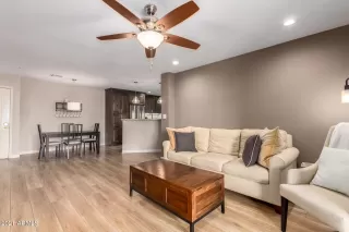 Photo #5: 6222539 Listing 