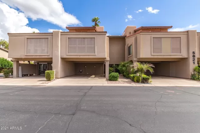 MLS: 6222666 Condo For Sale