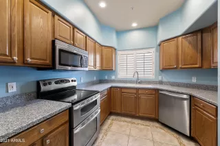 Photo #2: 6222725 Listing