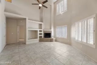 Photo #6: 6222725 Listing