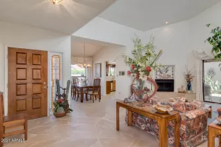 Photo #4: 6222855 Listing