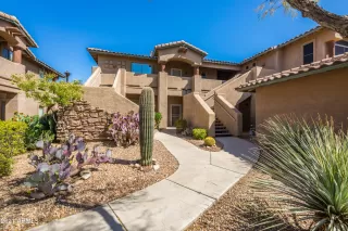 Photo #1: 6223108 Listing