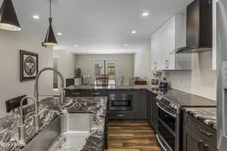 Photo #4: 6223220 Listing 