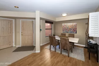 Photo #4: 6223256 Listing