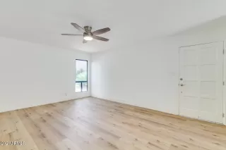 Photo #5: 6223325 Listing