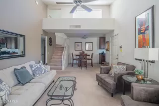 Photo #3: 6223381 Listing