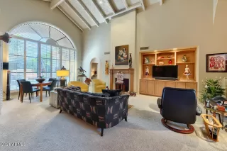 Photo #1: 6223565 Listing