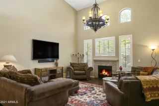 Photo #3: 6223619 Listing