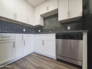 Photo #6: 6224059 Listing 