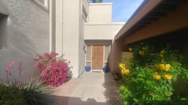 MLS: 6224082 Condo For Sale