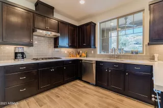 Photo #6: 6224374 Listing