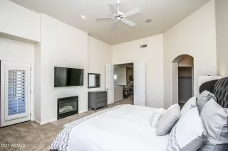 Photo #4: 6224383 Listing