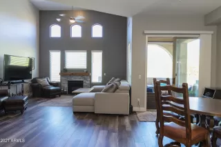 Photo #2: 6224667 Listing