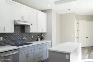 Photo #4: 6224667 Listing