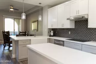 Photo #5: 6224667 Listing