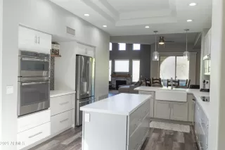 Photo #6: 6224667 Listing