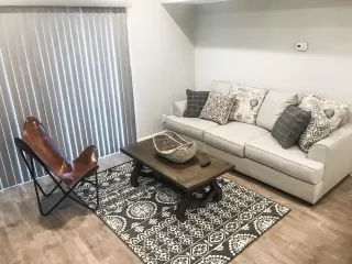 Photo #4: 6224711 Listing