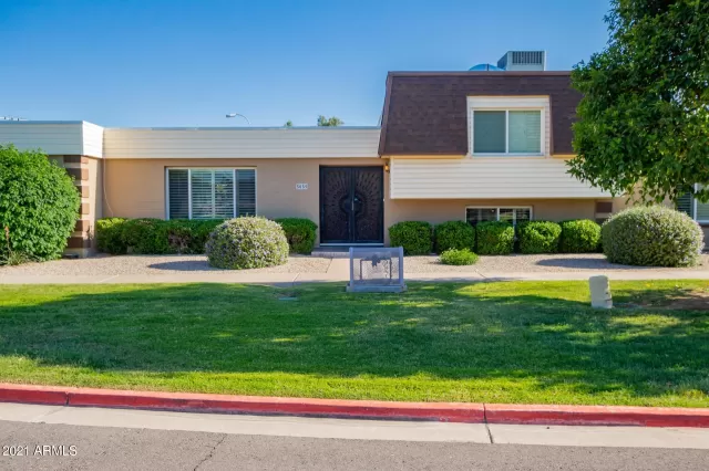 MLS: 6224840 Condo For Sale