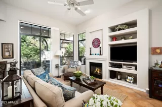 Photo #2: 6224878 Listing 