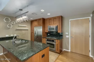 Photo #6: 6225279 Listing 