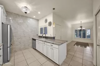 Photo #3: 6225316 Listing 