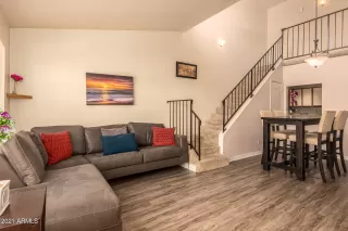 Photo #4: 6225693 Listing 
