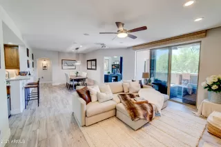 Photo #4: 6225727 Listing