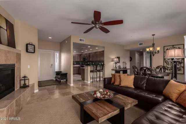 MLS: 6225971 Condo For Sale