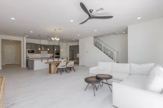 Photo #3: 6226021 Listing