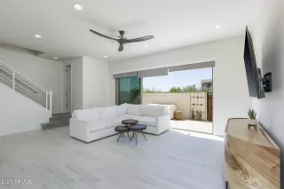 Photo #4: 6226021 Listing