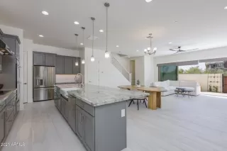 Photo #6: 6226021 Listing