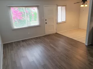 Photo #5: 6226080 Listing 