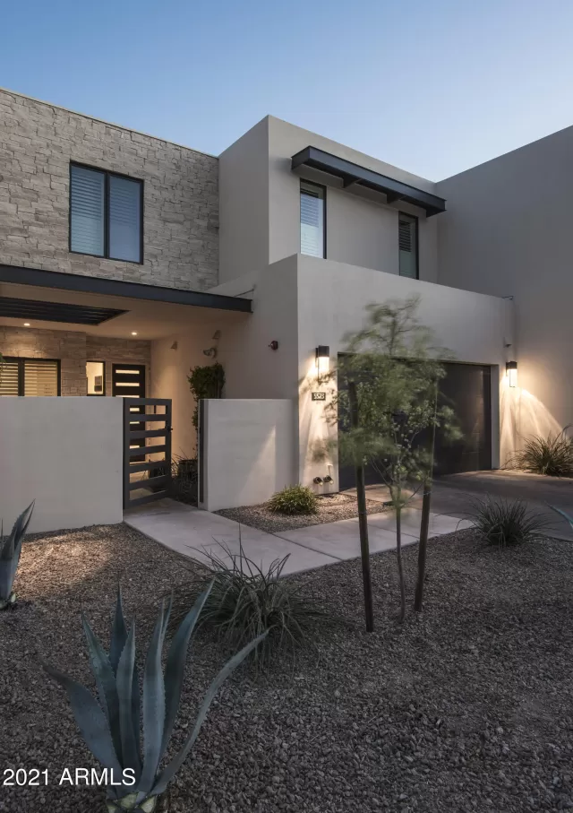 MLS: 6226089 Condo For Sale