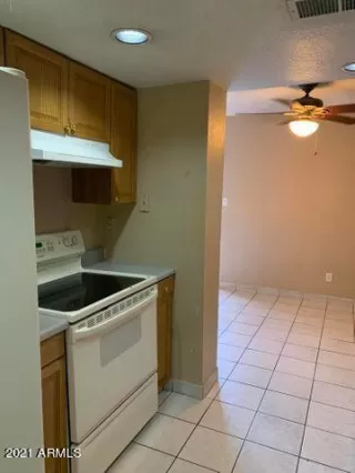 Photo #6: 6226149 Listing