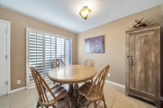 Photo #2: 6226800 Listing